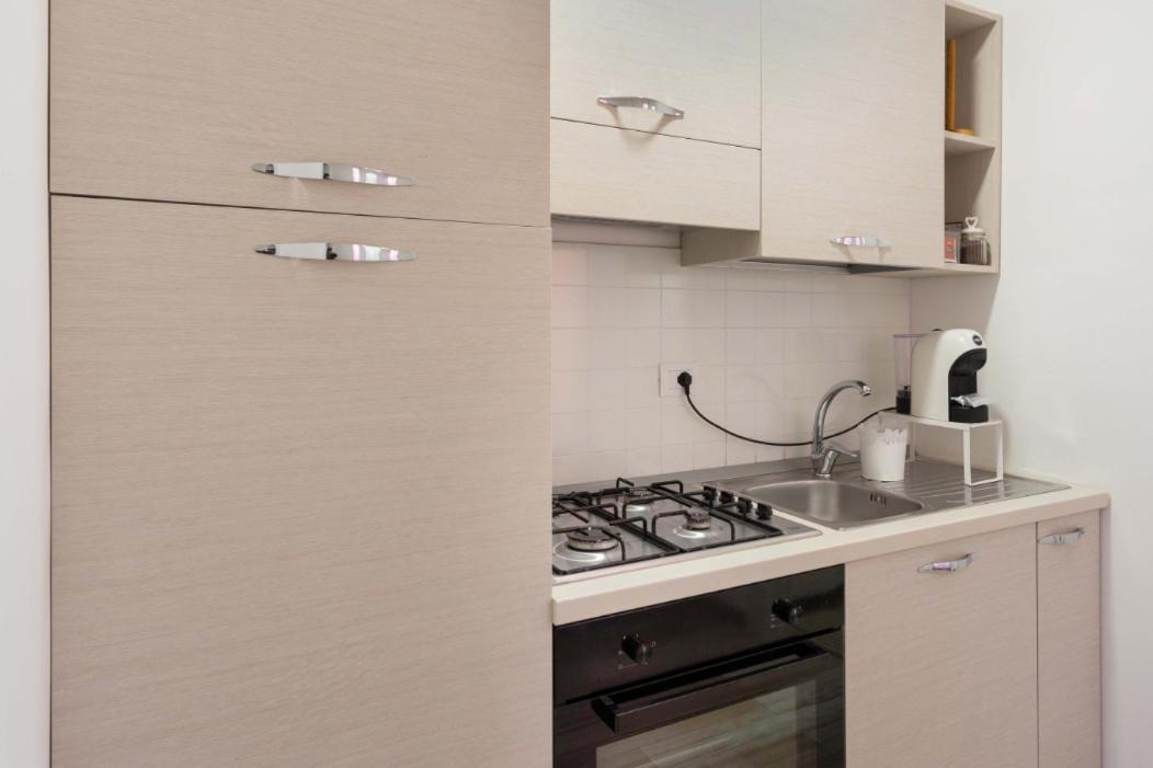 Centre Apartment Grotte Bianche 2 CTA Exteriör bild